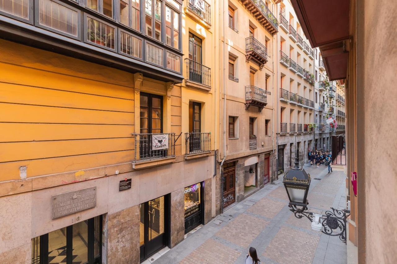 Apartament Ronda Street In The Heart Of Old Town Bilbao Zewnętrze zdjęcie