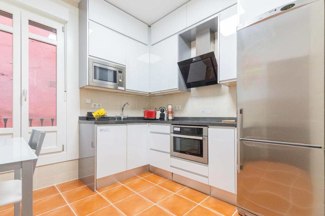 Apartament Ronda Street In The Heart Of Old Town Bilbao Zewnętrze zdjęcie